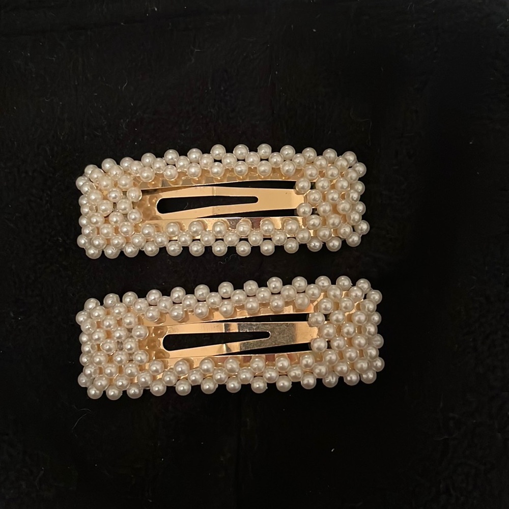 Sold‼️New, never used  hair pins